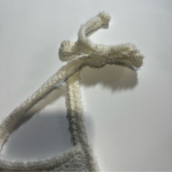 NWT Hollister Halter Crochet Top White Size XXS Knit - Picture 6 of 6
